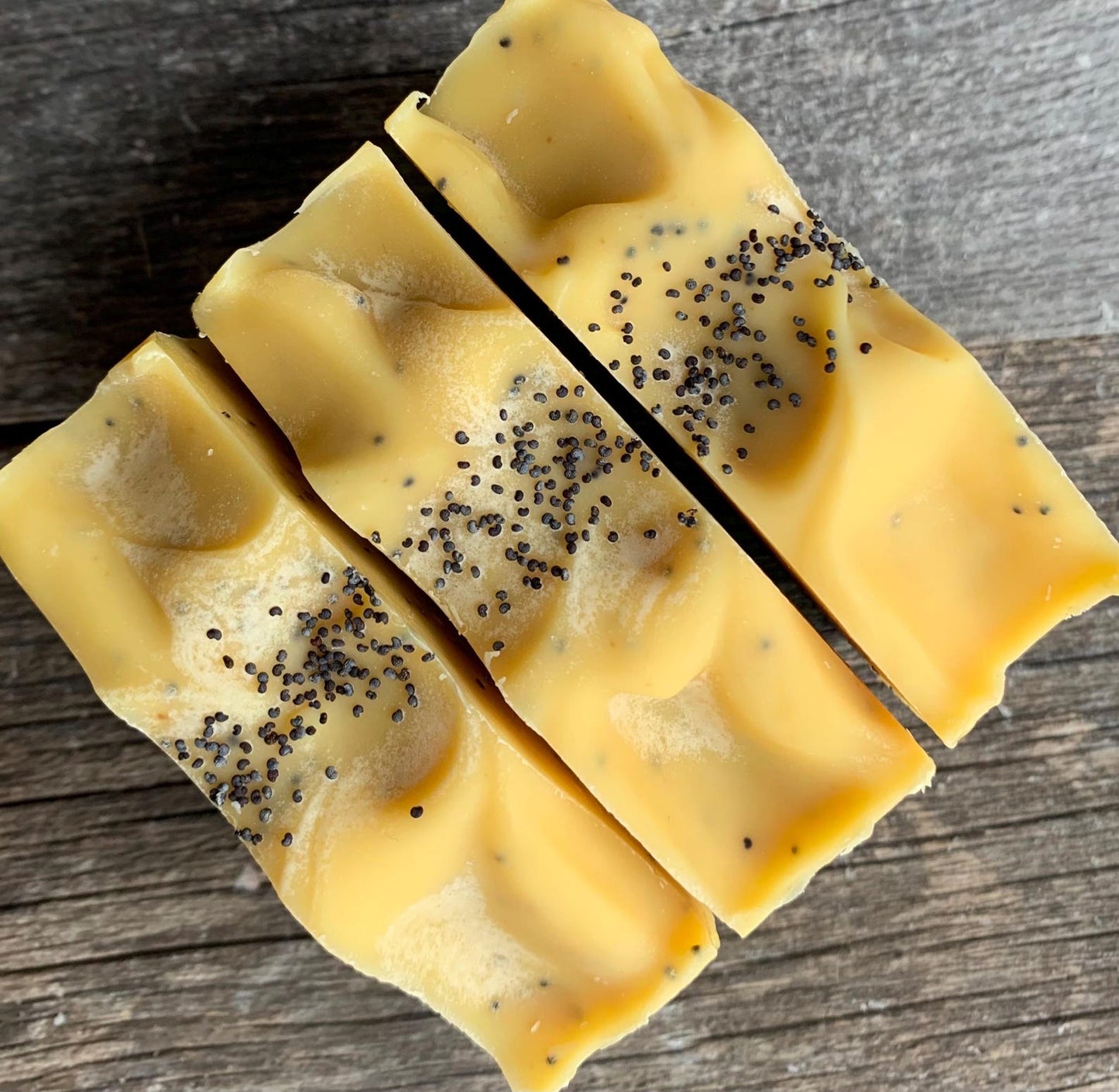 Vegan Bar Soap - Lemon Poppyseed Soap - Made in Canada